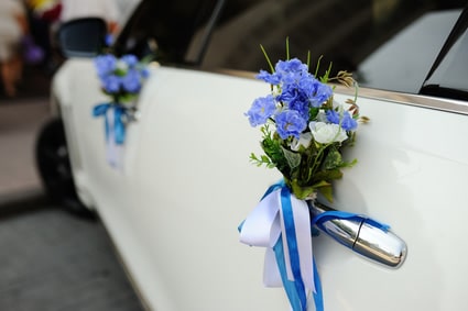 Shelby Twp Airport Limo Service for Your Wedding Guests